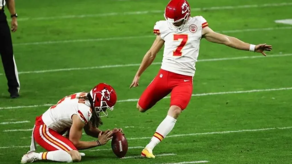 Imagem Estrela do futebol americano utilizava escapulario em jogada decisiva do campeonato do artigo Astro da NFL usava escapulário em lance decisivo do campeonato
