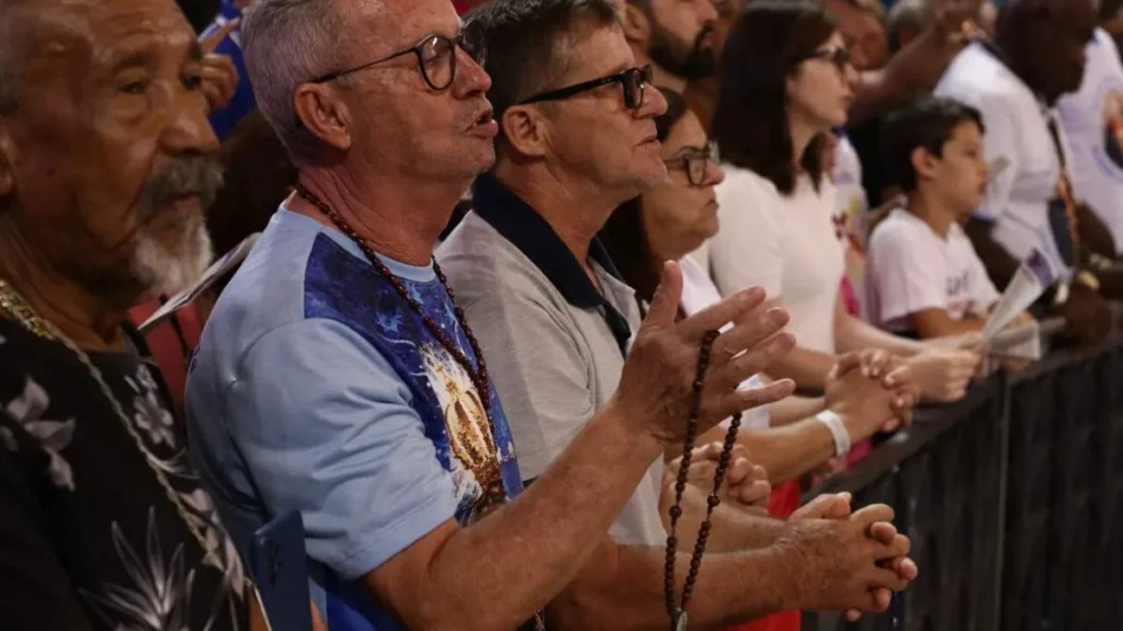 Imagem missa de envio terco dos homens 2024 do artigo Veja o que fazer no Santuário durante o Terço dos Homens