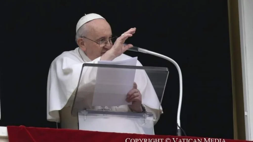 Imagem Angelus 19 de fevereiro Papa Francisco do artigo Angelus: Jesus pede para nos abrirmos ao extraordinário do amor