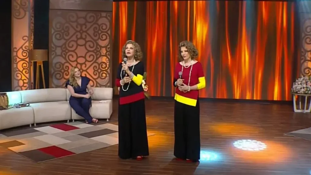 Imagem Aparecida Sertaneja do artigo Clássicos do sertanejo com as gêmeas cantoras