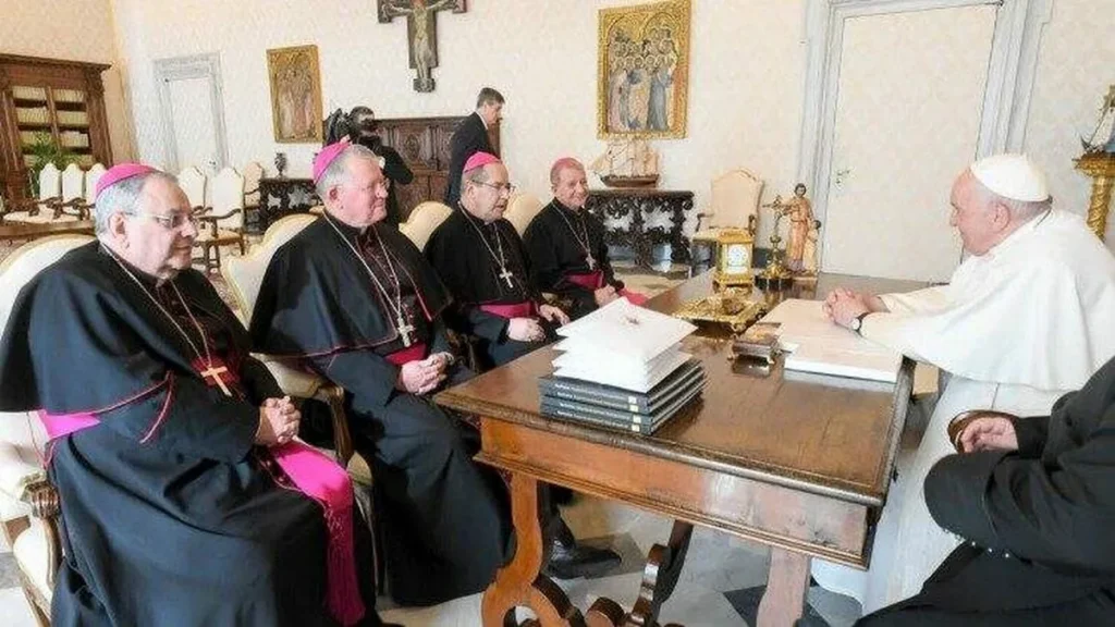 Imagem Papa Francisco recebe a presidencia da CNBB do artigo Papa Francisco recebe membros da presidência da CNBB no Vaticano
