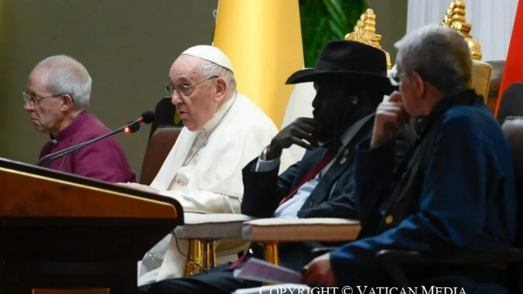 Imagem Papa no Sudao do Sul do artigo Papa no Sudão do Sul: "Chega de destruição! É hora de construir!"