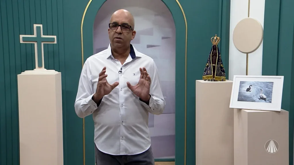 o Missionário Redentorista Pe. Mauro Vilela traz uma reflexão sobre ninguém saber tudo