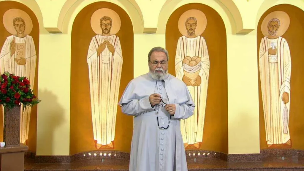 Imagem santo terco do artigo Terço de Aparecida com Pe. Antonio Maria - 22 de março de 2023 [Mistérios Gloriosos]