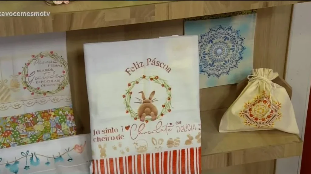 Imagem faca voce mesmo pano decorado do artigo Saiba como fazer uma pintura decorativa de páscoa no pano de prato
