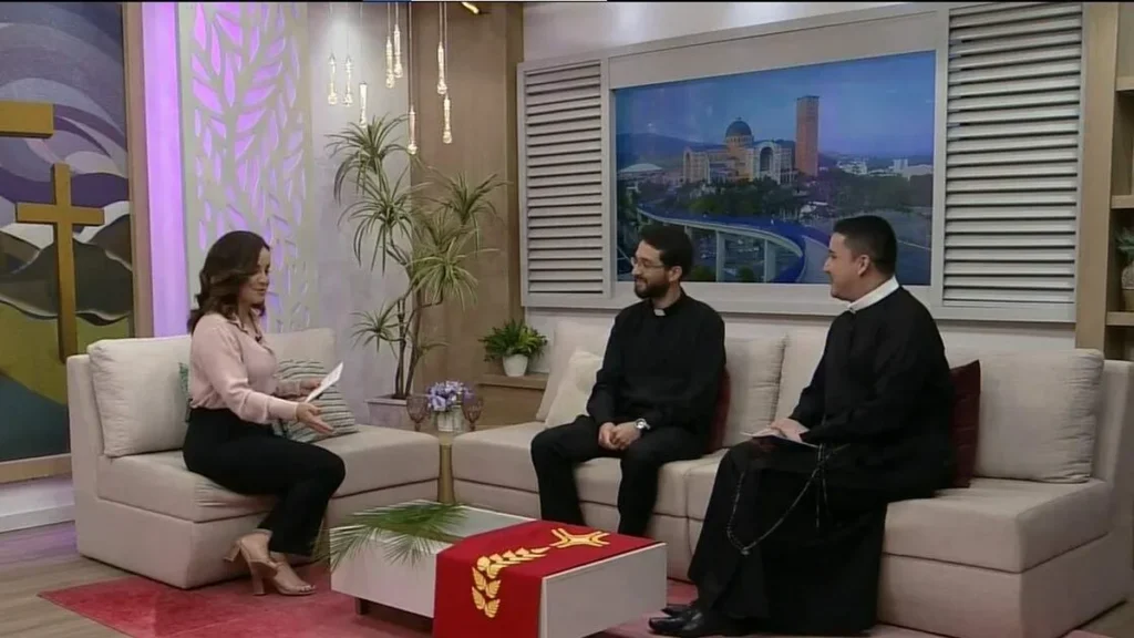 Imagem bencao da manha do artigo Vamos aprender mais sobre a liturgia da Semana Santa