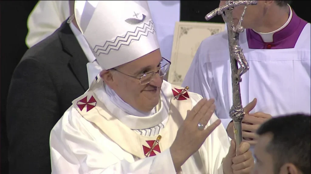 Imagem Dez anos de pontificado de Papa Francisco Reprod TV destaque do artigo 10 anos do pontificado de Papa Francisco é o tema do “Arquivo A” desta semana