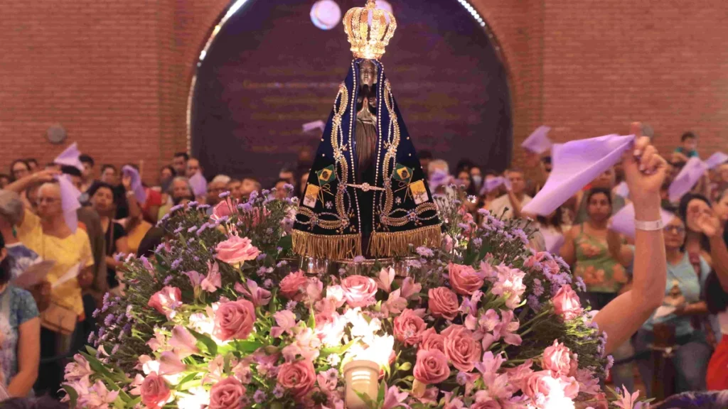 Imagem Imagem de nossa senhora missa solene terco das mulheres 2023 do artigo Como ser mais próximo de Maria?