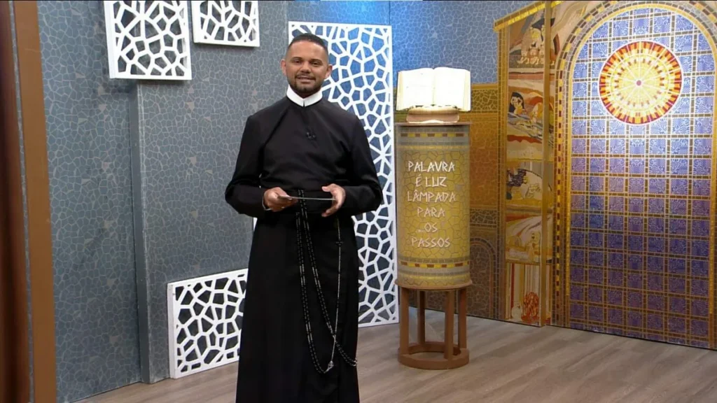 Imagem padre rodrigo arnoso do artigo Jornada Bíblica finaliza os estudos sobre o Livro do Levítico