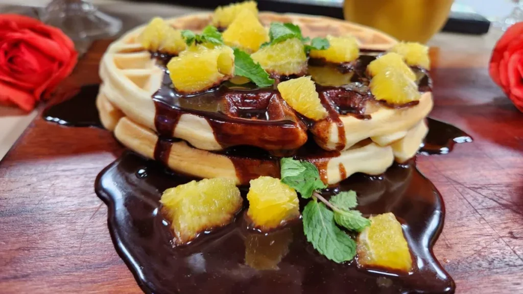 Imagem waffle com calda de chocolate do artigo Waffles - Santa Receita