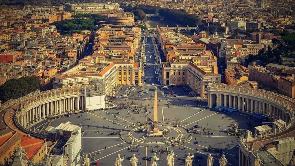 Imagem curiosidades do vaticano do artigo As crises da Igreja: veja o novo lançamento da Editora Santuário