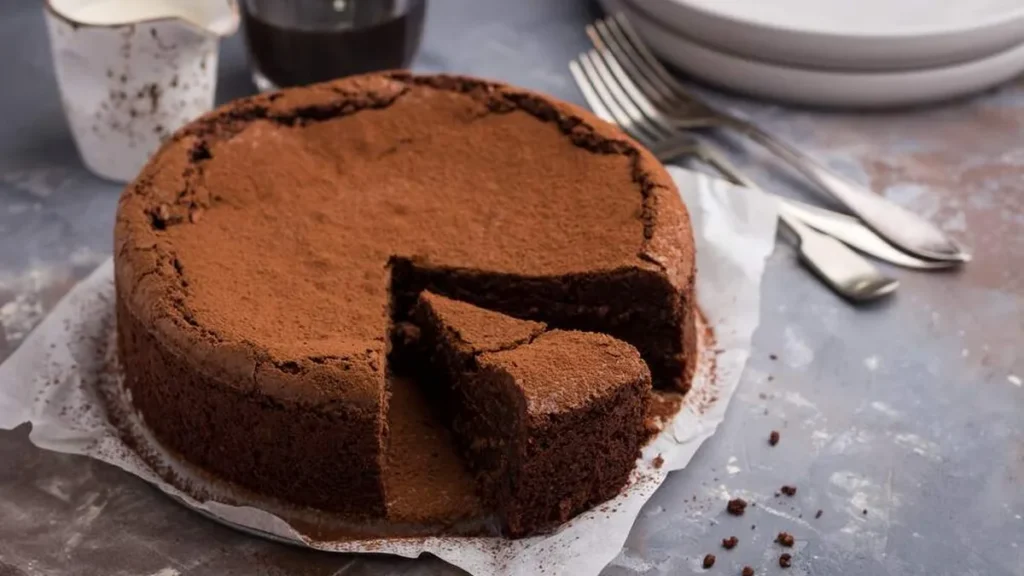 Bolo rico de chocolate é receita de páscoa do Chef Osley José