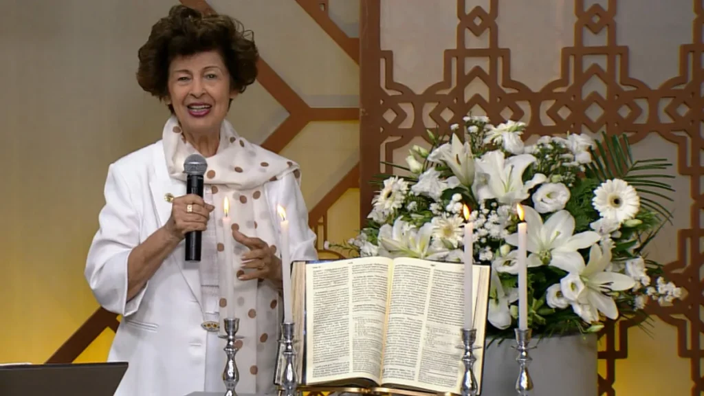 Imagem Irma Custodia Pascoa Celebrar Bem destaque do artigo Celebrar Bem – Domingo de Páscoa