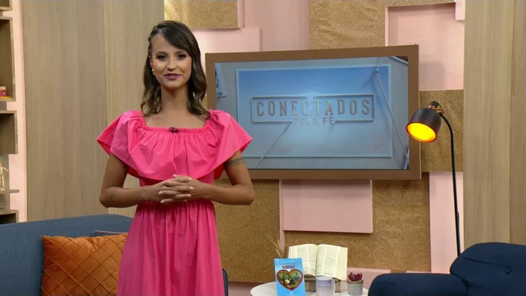 Imagem leticia andrade do artigo "Conectados pela Fé" deste sábado recebe o cantor Danilo Casemiro