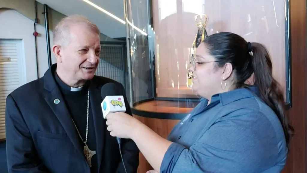 Dom Mário Antônio concede entrevista à Radio Aparecida durante 60ª Assembleia Geral da CNBB