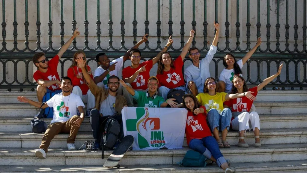 Imagem Jovens se preparam para a JMJ do artigo Evento celebra o Dia do Bom Pastor com os jovens em Guaratinguetá (SP)
