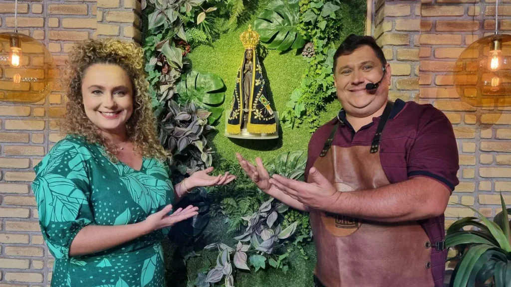 Imagem Bianca Laua e Padre Chef By Juana Tannus destaque do artigo “Sabor de Vida” comemora a Páscoa com culinária e histórias de vida