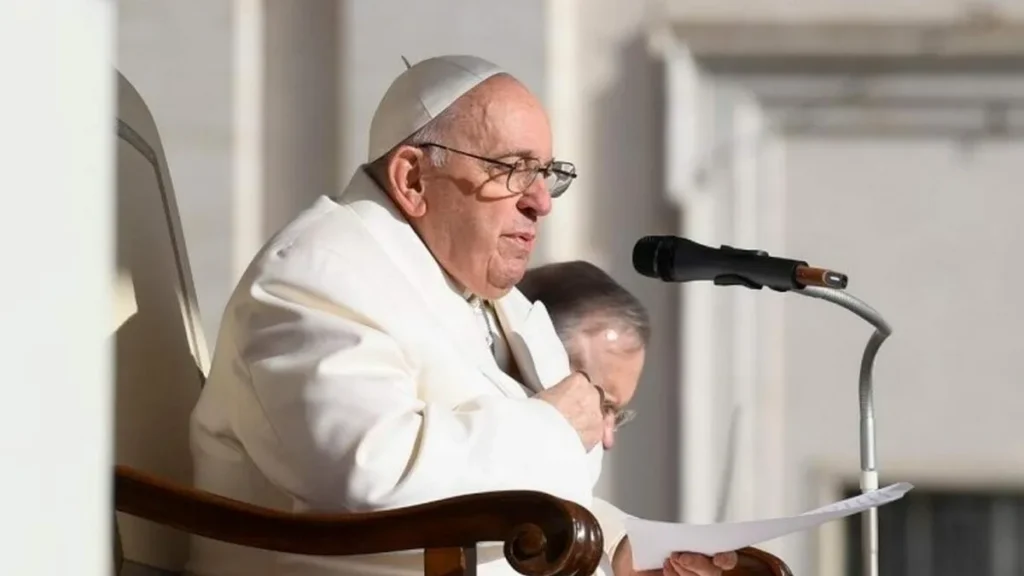 Imagem Papa Francisco em Audiencia Geral 29 03 2023 do artigo Papa: “Não se anuncia o Evangelho fechado em um escritório ou no computador”