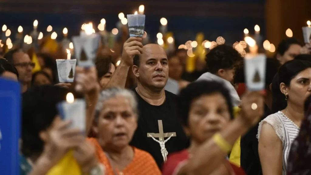Imagem vigilia pascal no santuario 2023 do artigo Vigília Pascal no Santuário: “Somos testemunhas do Ressuscitado”