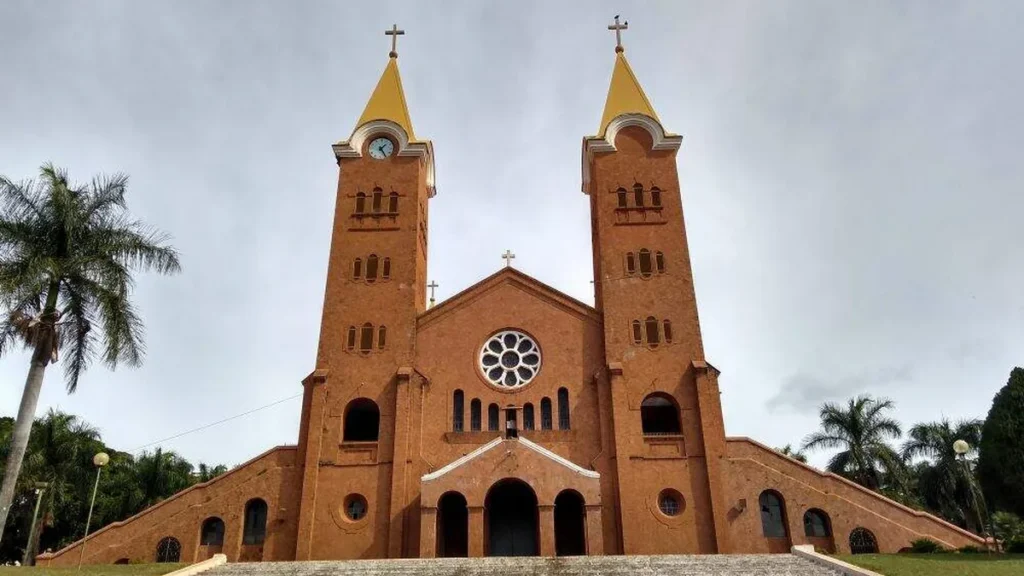 Imagem Santuario de Nossa Senhora da Abadia RomariaMG do artigo Papa Francisco eleva Santuário de Nossa Senhora da Abadia a basílica menor