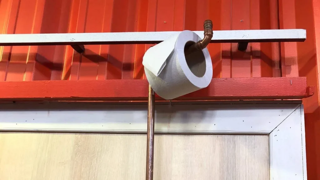 Imagem porta papel higienico do artigo Porta-papel higiênico em madeira e cobre