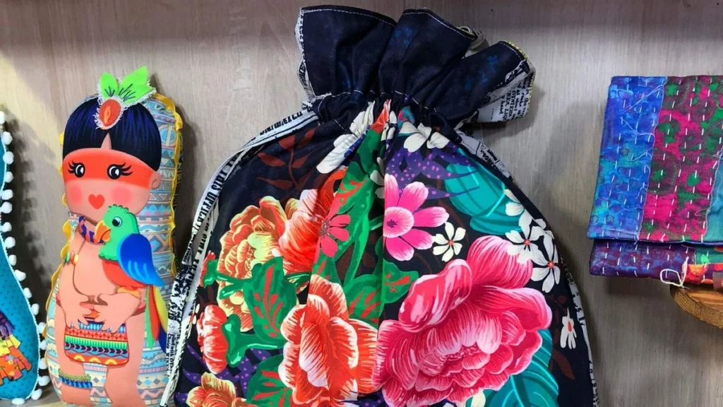 Imagem bolsa sacola floral do artigo Bolsa sacola floral - Faça Você Mesmo