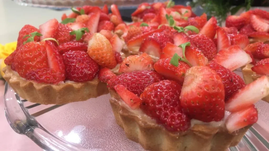 Imagem torta de morango do artigo Tortinha de Morango - Santa Receita