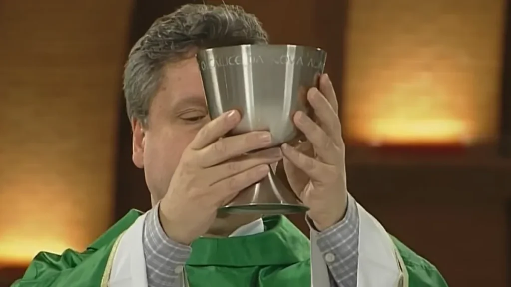 Imagem 2 dia do triduo de Nossa Senhora do Perpetuo Socorro 2023 do artigo Maria, Nossa Mãe e Companheira na missão