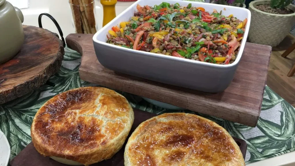 Imagem lentilha com costelinha porco do artigo Costelinha de Porco com Creme e Salada de Lentilha - Santa Receita