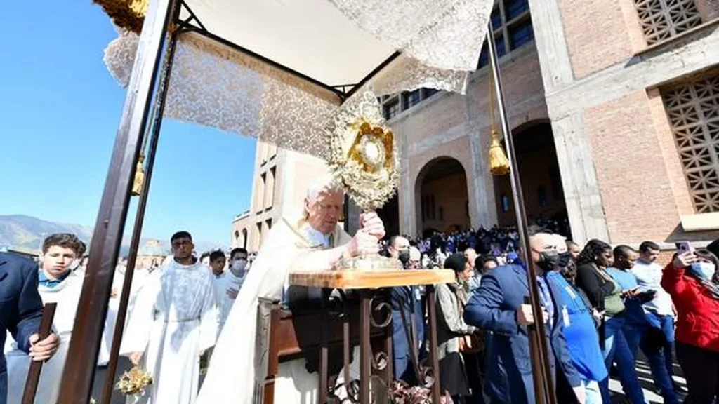 Imagem CORPUS CHRISTI do artigo Solenidade de Corpus Christi é celebrada em 6 horários de missa no Santuário de Aparecida (SP)