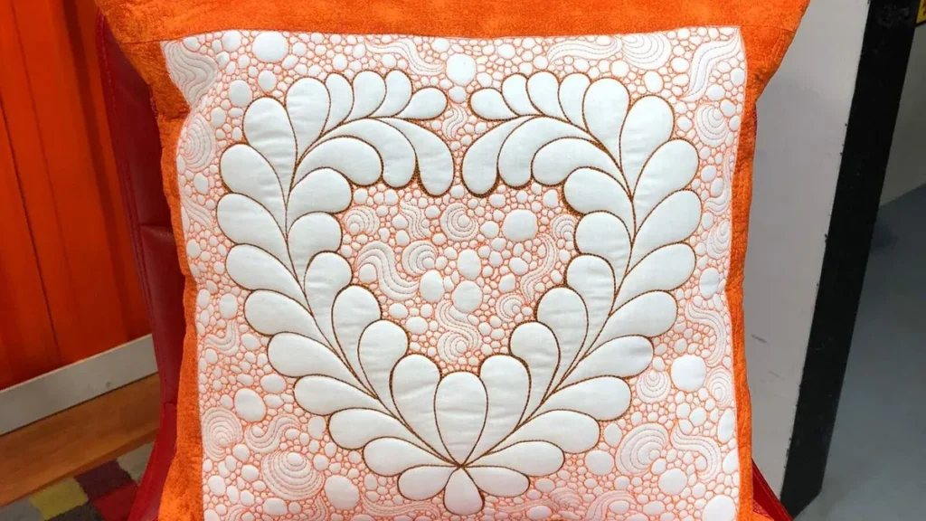 Imagem almofada do artigo Almofada em Quilting Livre - Faça Você Mesmo