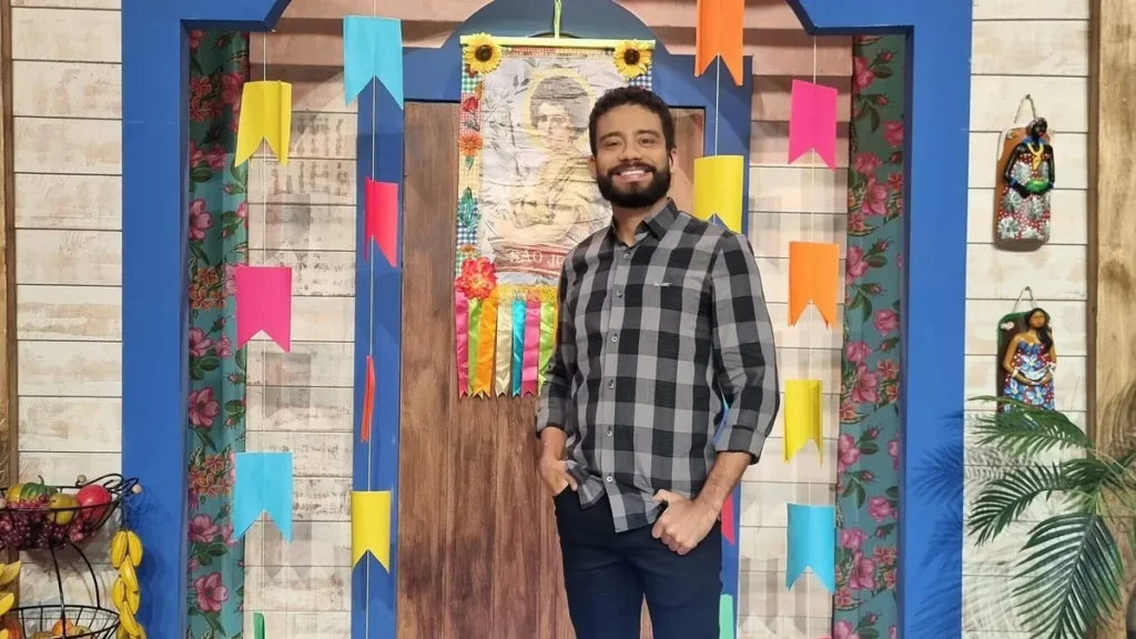 Imagem padre paulinho do artigo Grupo Bastião anima a festa junina do "Luar do Sertão"