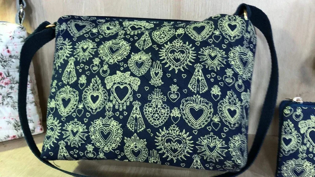 Imagem bolsa NSRA do artigo Bolsa Nossa Senhora Aparecida - Faça Você Mesmo