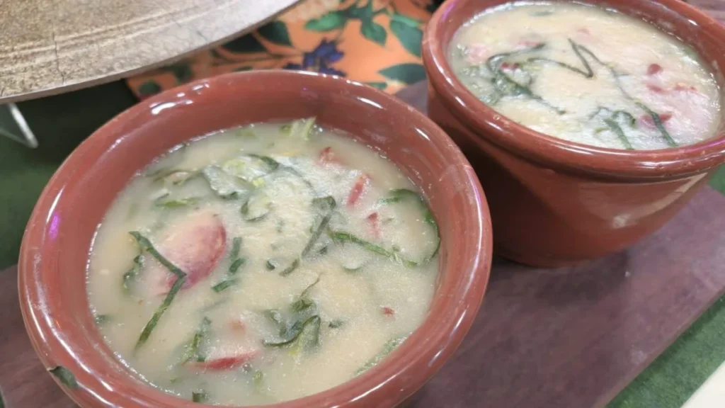 Imagem caldo verde do artigo Caldo Verde - Minicurso Santa Receita