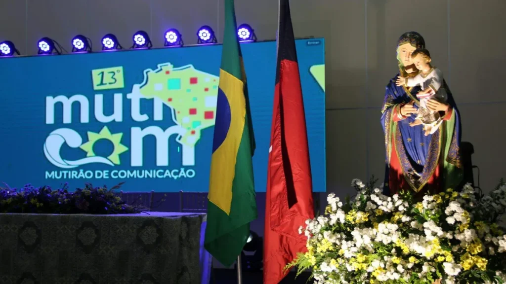 Imagem Abertura do Muticom 2023 do artigo Muticom 2023: primeiro dia traz a sinodalidade como caminho para o encontro