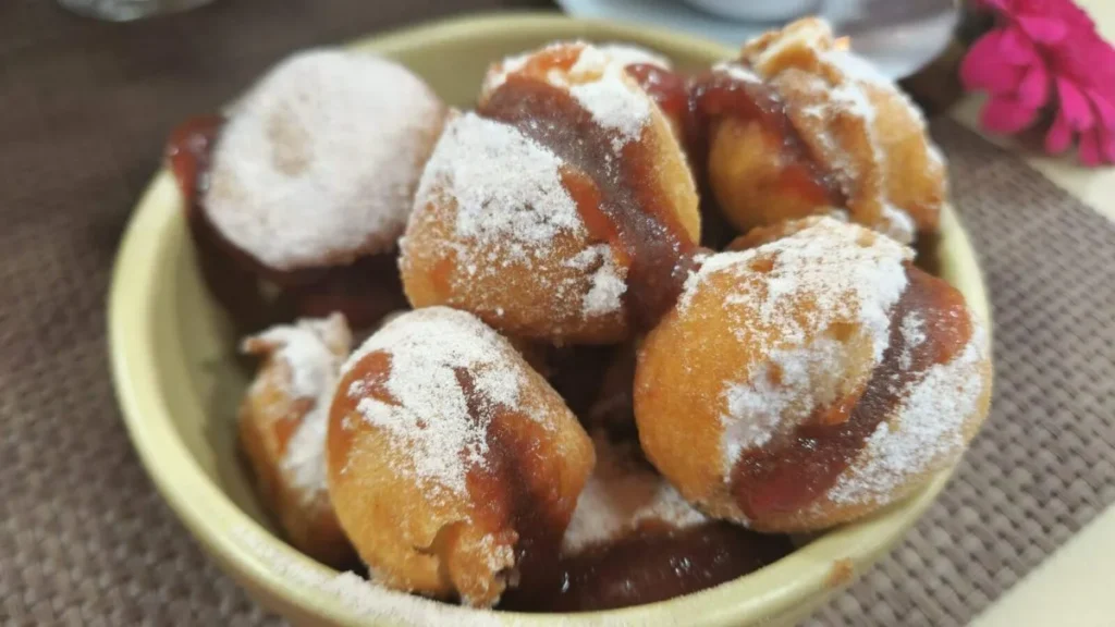 Imagem bolinho de chuva do artigo Bolinho de Chuva - Santa Receita