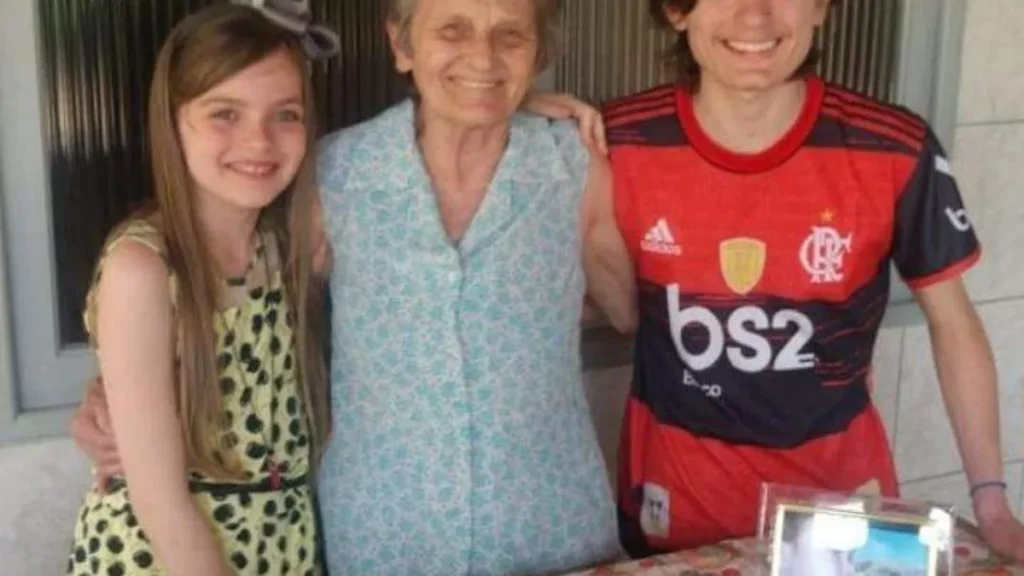 Devota Bertila Regina Biasutti Dossi, de Vitória (ES), fortificou sua devoção a Nossa Senhora Aparecida pelos ensinamentos do pe. Vítor Coelho de Almeida