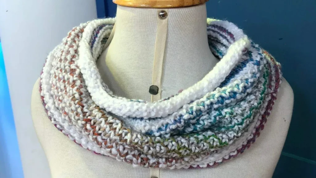 Imagem Gola inspirada em trico do artigo Gola inspirada em tricô (Fio New Onda e Balance) - Faça Você Mesmo