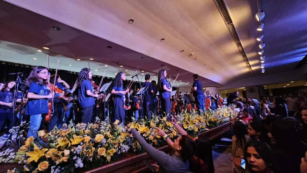 Imagem PEMSA apresenta recital e lanca exposicao de 20 anos do artigo PEMSA apresenta recital e lança exposição de 20 anos