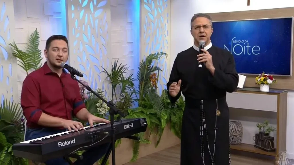 Imagem bencao da manha do artigo Canções para rezar com Pe. Camilo e Júnior Campos