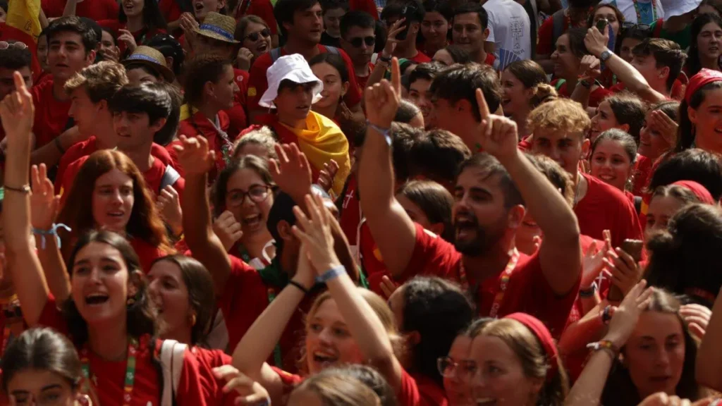 Jovens na Jornada Afonsiana na JMJ Lisboa 2023
