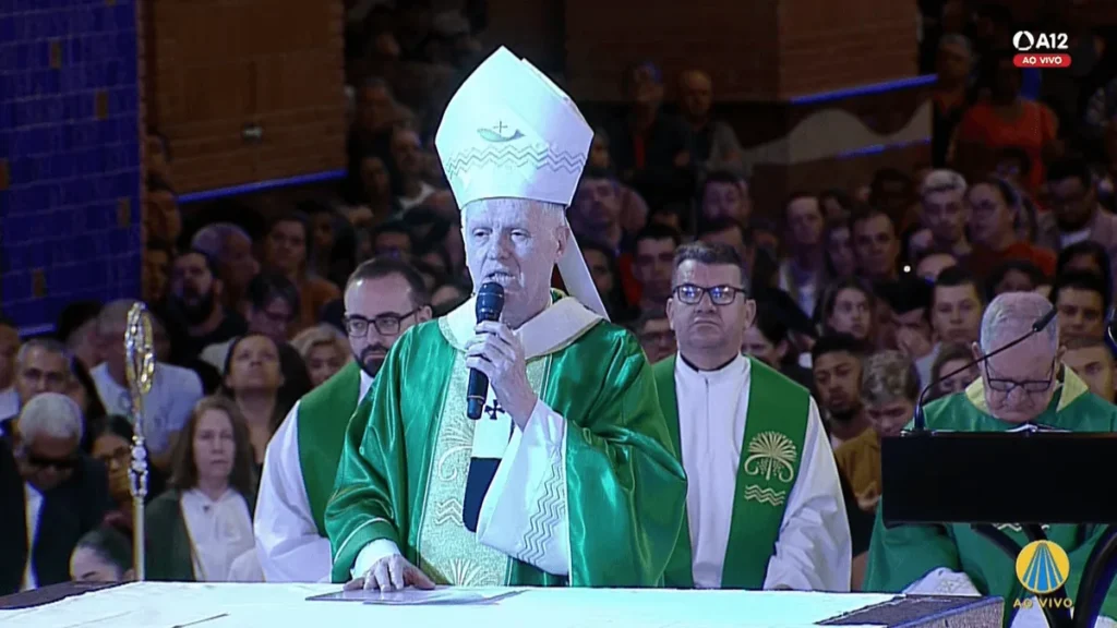 Imagem Dom Orlando missa pais do artigo Santuário Nacional celebra Santa Missa em homenagem ao dia dos pais