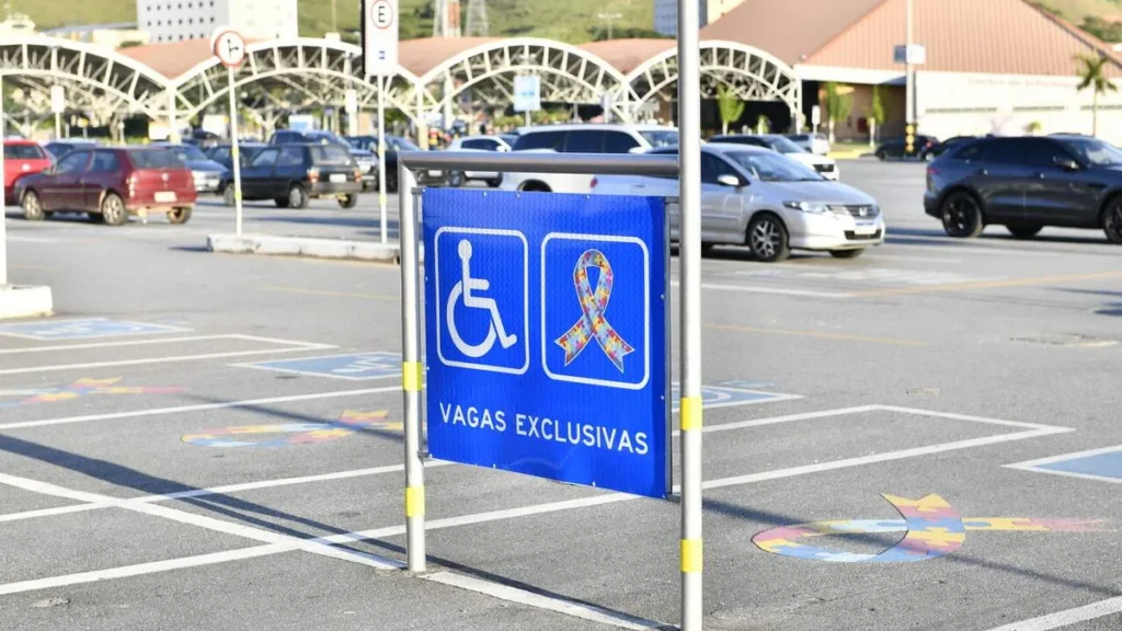 Imagem Transito no Santuario 1 do artigo Você conhece as regras de Trânsito do Santuário Nacional?