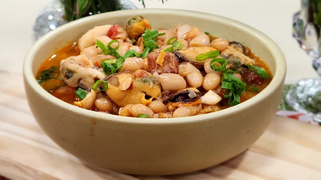 Imagem cassoulet do artigo Cassoulet de Frutos do Mar com Banana Chips - Santa Receita