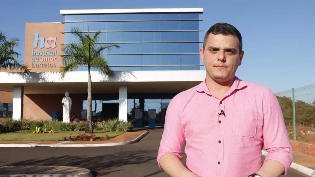 Imagem eduardo gois do artigo Reportagem do "Arquivo A" destaca a luta no tratamento contra o câncer