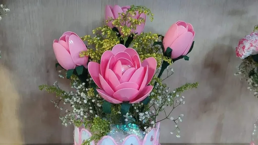 Imagem flores do artigo Flor de colher descartável (DIY) - Faça Você Mesmo
