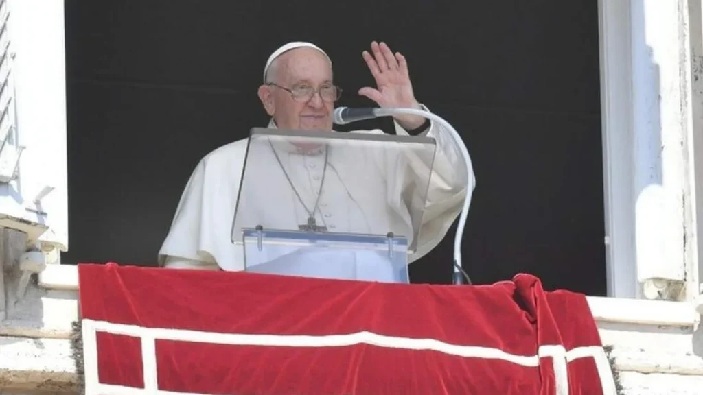 Imagem Angelus 10 09 2023 Papa do artigo Papa reza o Angelus e diz que a moeda de Deus é seu amor