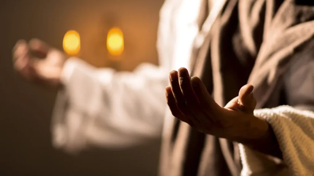 Imagem jesus com as maos levantadas rezando do artigo Jesus: verdadeiro Deus e verdadeiro homem