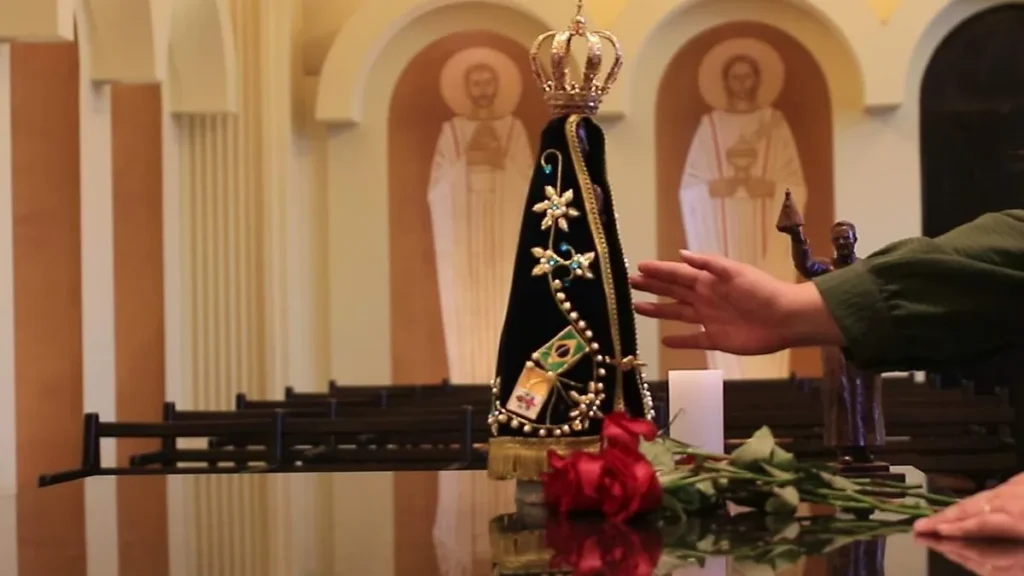 Consagrar-se a Nossa Senhora é um ato de confiança
