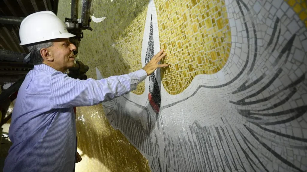 Imagem 1 tlq6170 001 do artigo Cláudio Pastro: 75 anos de arte e espiritualidade